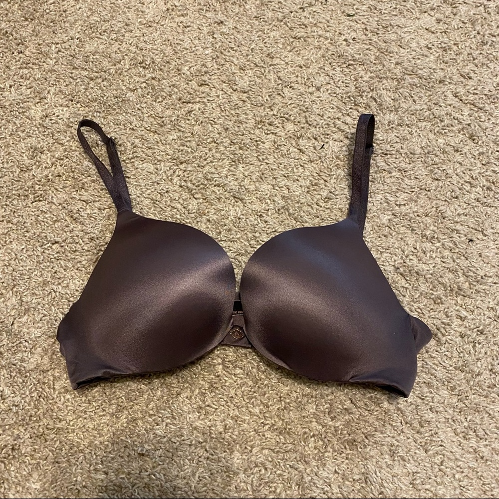 32C double push-up purple bra by Victoria’s Secret